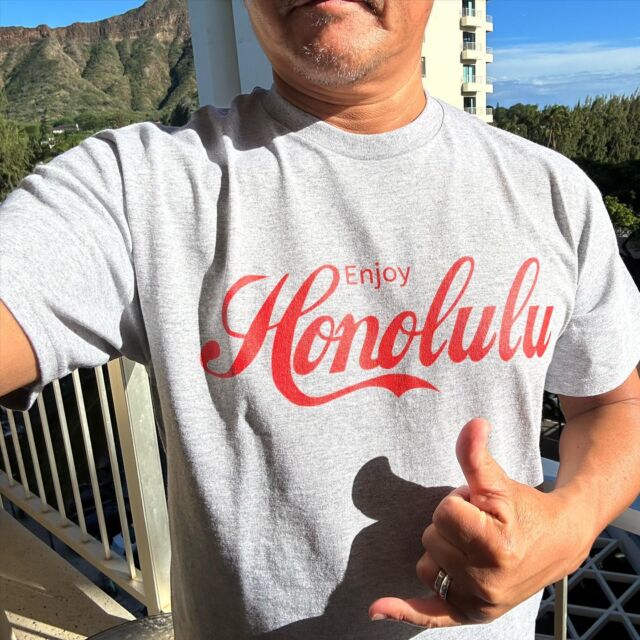 “Enjoy Honolulu”
#maikaisouvenirstore #enjoyhonolulu
